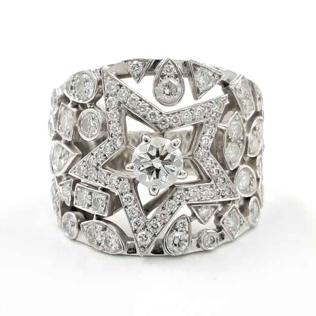 Chanel 0.50ct Diamond Étui Filant Ring from GUGUS