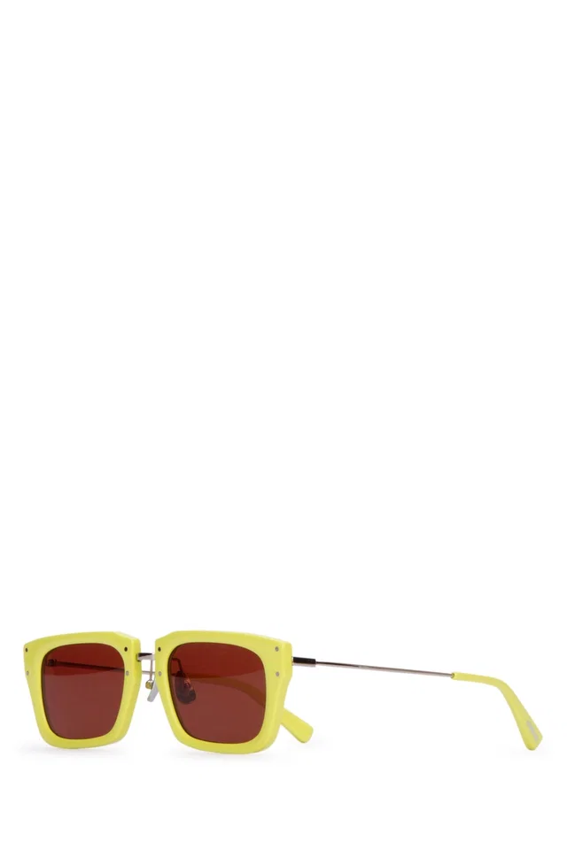 Jacquemus Square-Frame Sunglasses — Yellow in Yellow from HEWI