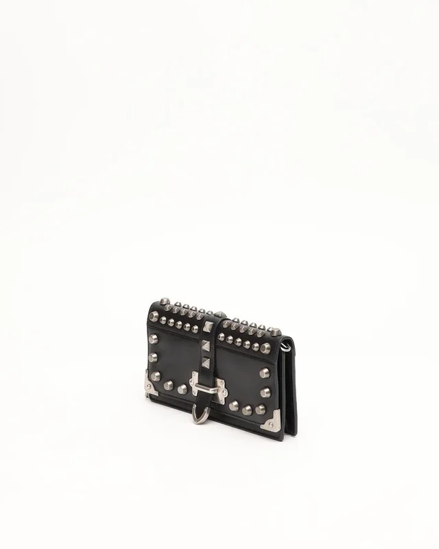Prada Cahier Chain Crossbody bag in Leather from A Retro Tale, photo 4 of 8