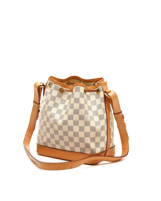Louis Vuitton Damier Azur Noé BB Bag in Coated canvas from A Retro Tale, photo 3 of 9