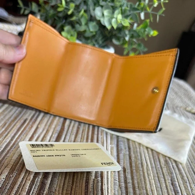 Fendi Women's Wallet - Orange in orange from Depop, photo 4 of 9