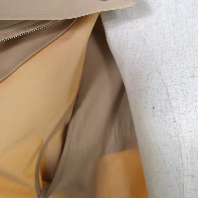 Burberry Cotton Trench Coat from LuxUness, photo 2 of 2