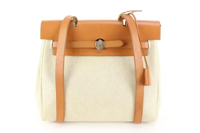 Hermès Beige Sac a Dos Herbag 2-in-1 in Beige Canvas from Bagriculture