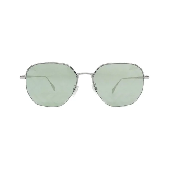 Fendi フェンディ FE40004U サングラス in SILVER(シルバー)金具 テンプル(つる)xフロント(全幅): 15cmx14cm レンズ 横x縦: 5.5cmx4.5cm from KOMEHYO