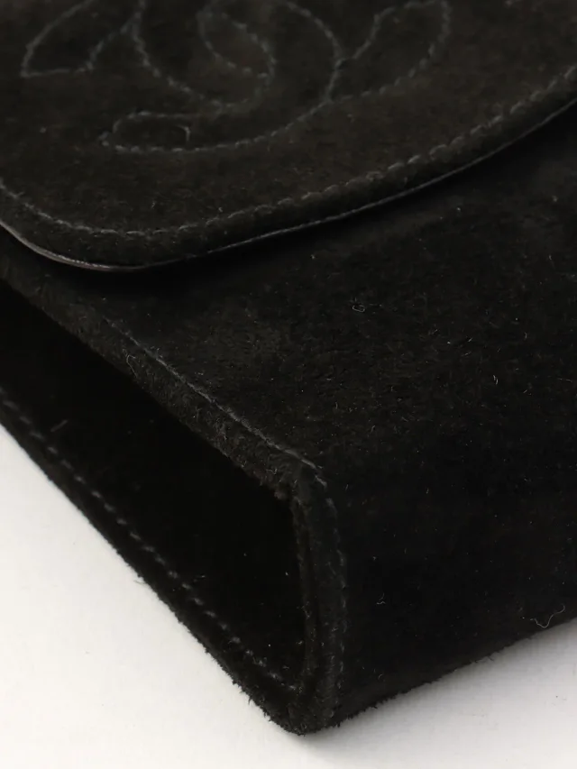 Chanel Suede CC Mark Stitch Chain Shoulder Bag Mini Black circa 2001 in Black Suede from VINTAGE QOO TOKYO, photo 9 of 13