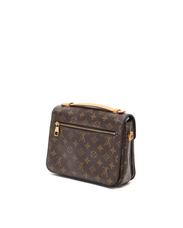 Louis Vuitton Monogram Pochette Métis Bag in Coated canvas from A Retro Tale, photo 3 of 9