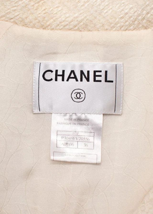 Chanel Cream 3/4 Length Sleeves Button Up Tweed Jacket in White Tweed from HEWI, photo 2 of 2