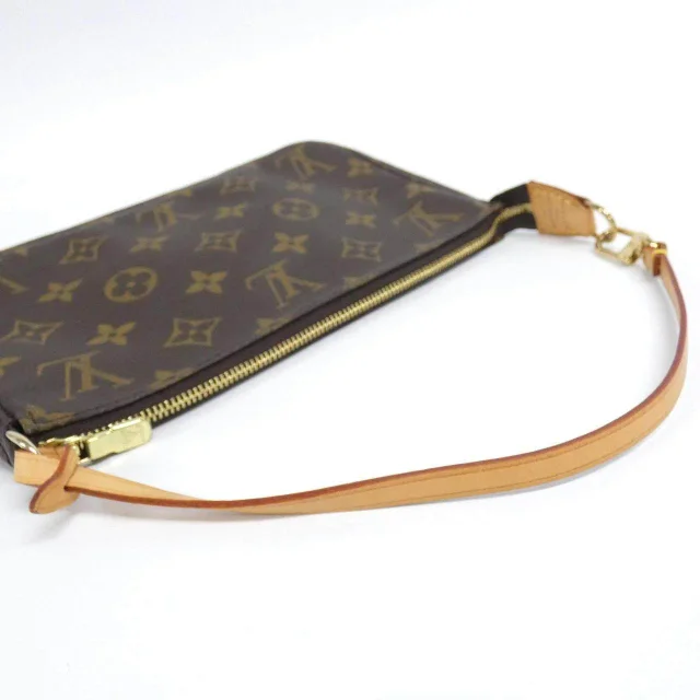 Louis Vuitton Monogram Accessory Pouch in Brown Canvas from LuxUness, photo 5 of 6