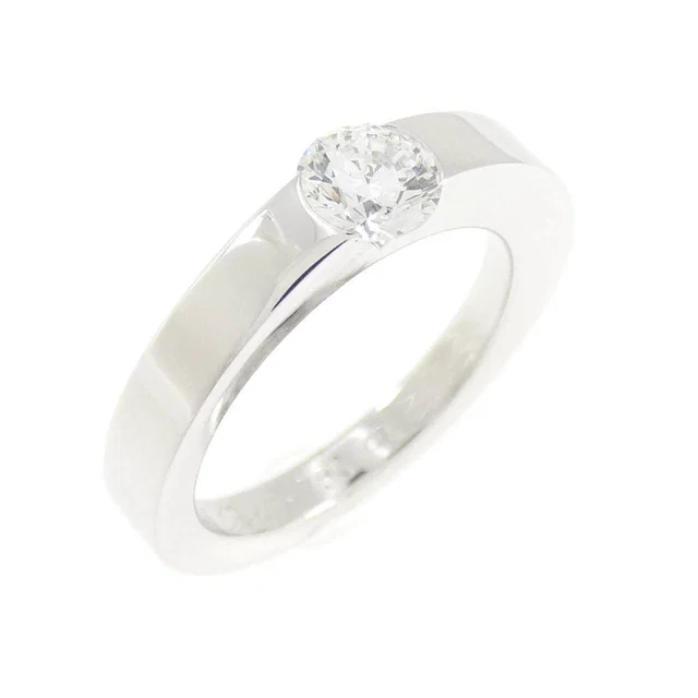 Date With Cartier 750 White Gold Diamond Ring Size 47 in White from LuxUness