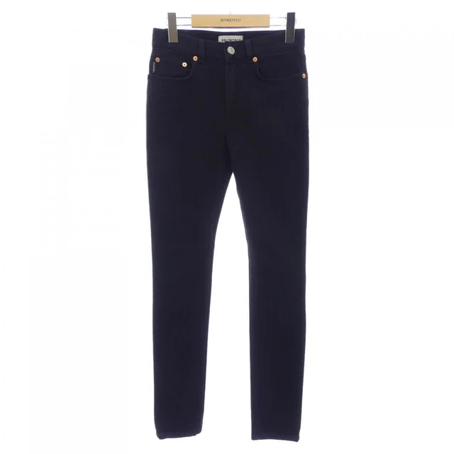Balenciaga Pants & jeans from LuxUness