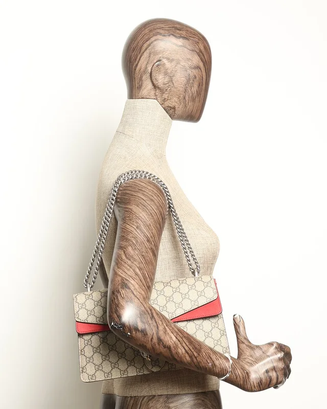 Gucci GG Supreme Medium Dionysus Bag in Suede from A Retro Tale, photo 9 of 9