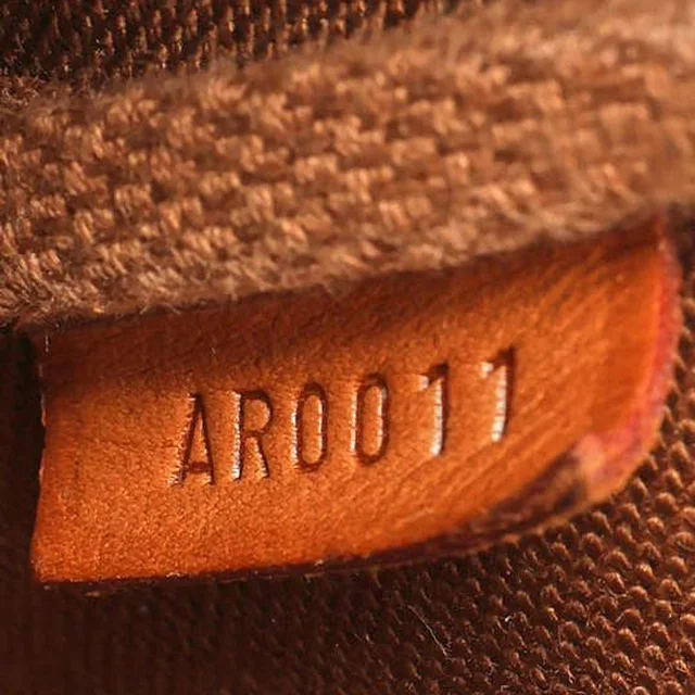 Louis Vuitton Monogram Pochette Twin GM Bag in Coated canvas from A Retro Tale, photo 11 of 11