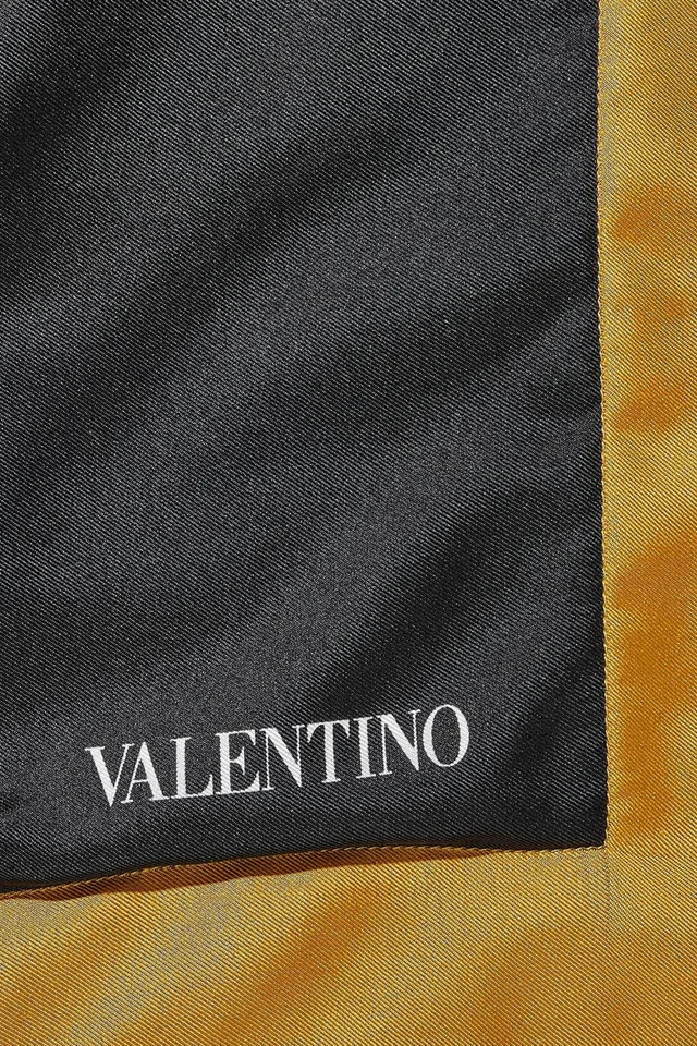 Valentino Garavani Quilted Silk-Twill Scarf, photo 3 of 3 from THE OUTNET