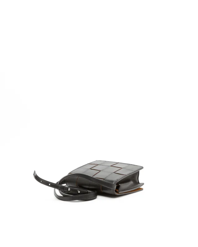 Bottega Veneta Small Cassette Bag in Leather from A Retro Tale, photo 5 of 11