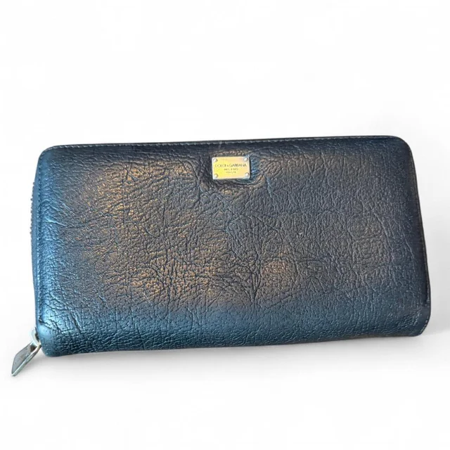 Dolce & Gabbana Women's Wallets - Black in black from Depop, photo 1 of 1