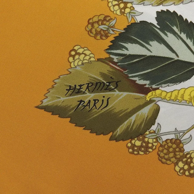 Hermès Carré 90 Silk Scarf l'ARBRE de SOiE Orange/Multi in Orange Silk from VINTAGE QOO TOKYO, photo 5 of 7