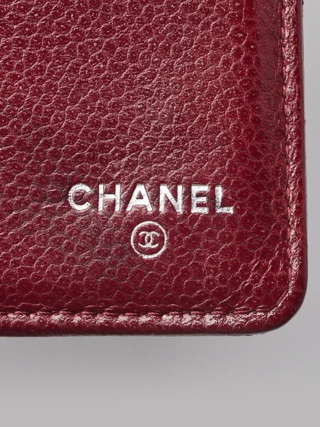 Chanel Burgundy Quilted Glazed Caviar Leather L Flap Large Wallet in Burgundy Caviar leather from Yoogis, photo 6 of 9