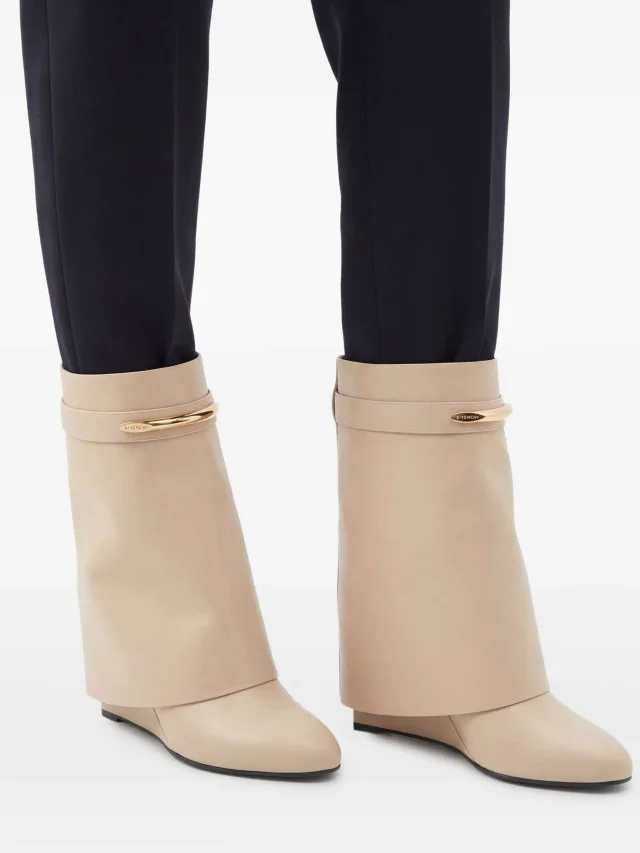 Givenchy Shark Pinch ankle boots in leather, photo 2 of 2 from FARFETCH