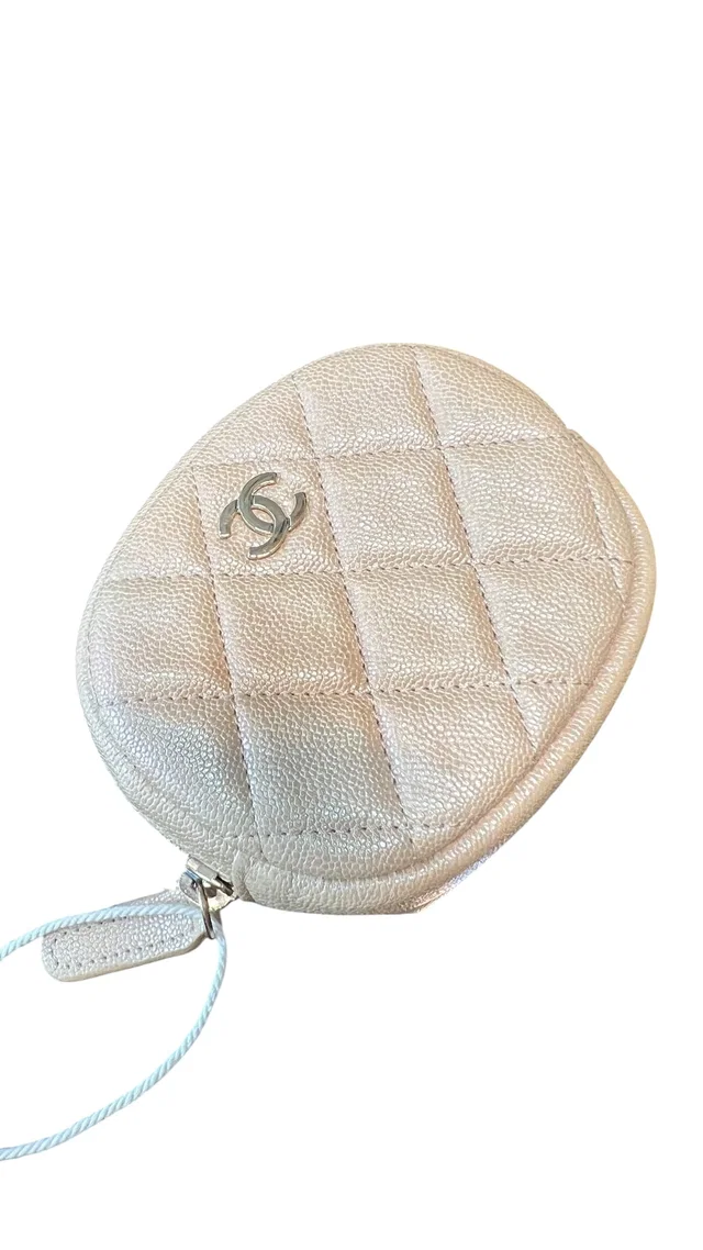 Chanel Zipped Coin Purse Gold Caviar GHW #27 in Gold Caviar leather from Luxury Promise