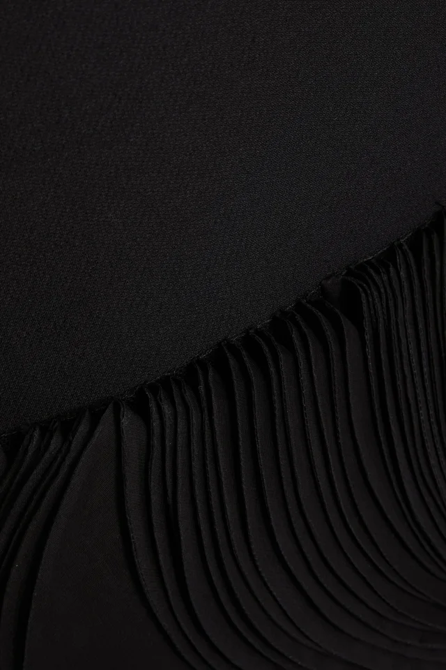 Valentino Garavani Organza-Trimmed Wool and Silk-Blend Crepe Mini Dress in Black, photo 4 of 4 from THE OUTNET