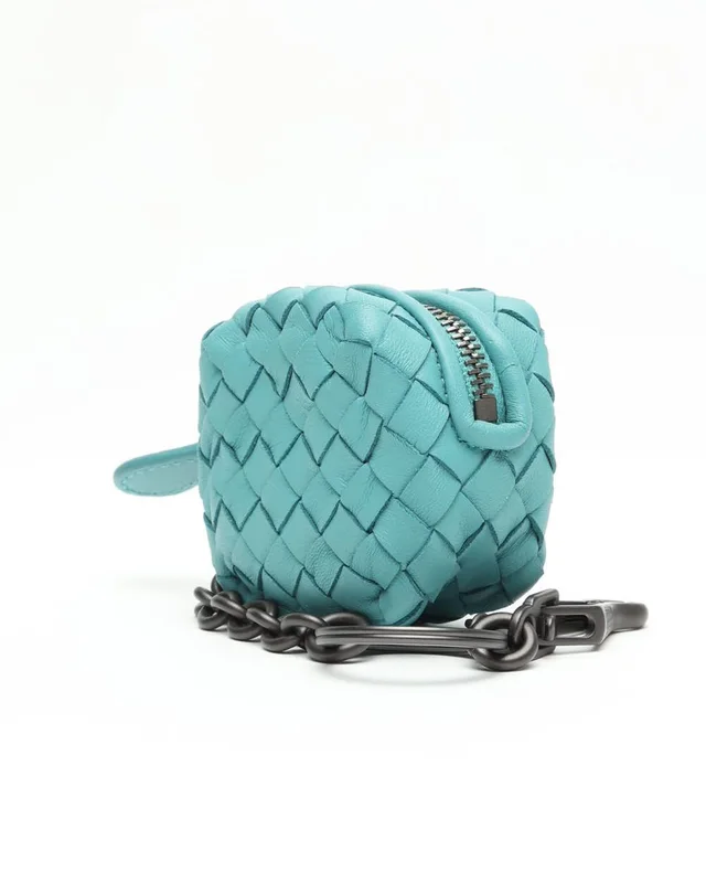 Bottega Veneta Intrecciato Coin Purse Charm in Woven leather from A Retro Tale, photo 3 of 10