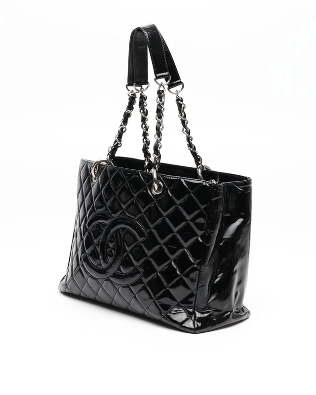 Chanel Patent (GST) Grand Shopping Tote Bag in Patent leather from A Retro Tale, photo 2 of 10