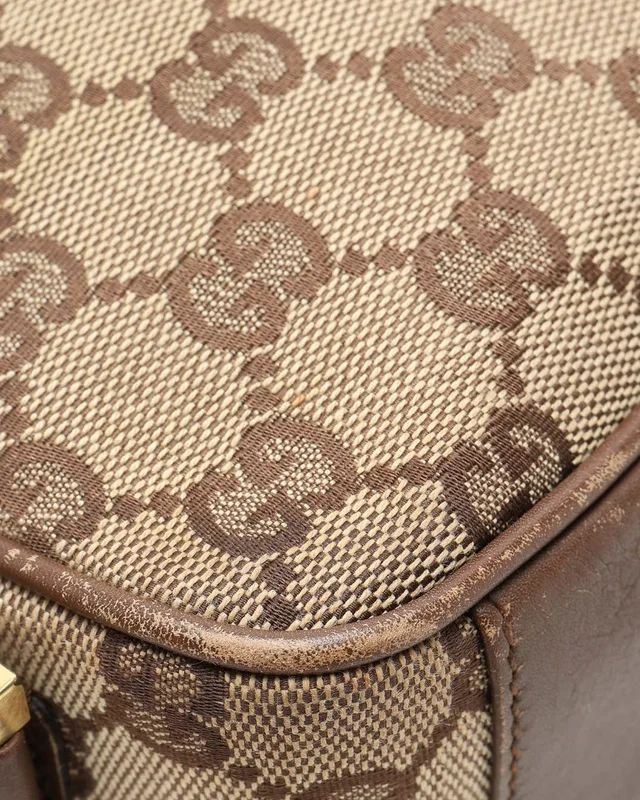 Gucci GG Canvas Shoulder Bag in Canvas from A Retro Tale, photo 7 of 9