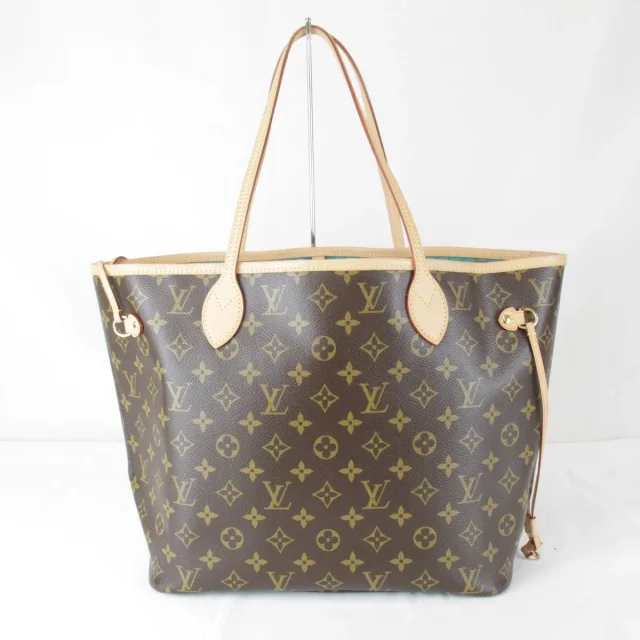 Louis Vuitton Monogram Canvas Tote Bag in Brown Canvas from LuxUness, photo 3 of 9