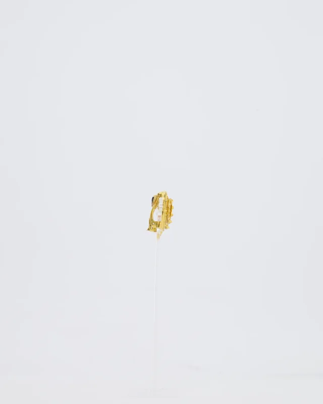 Chanel Coco Mark Vintage CC Textured Clip-On Earrings from Sellier, photo 6 of 6
