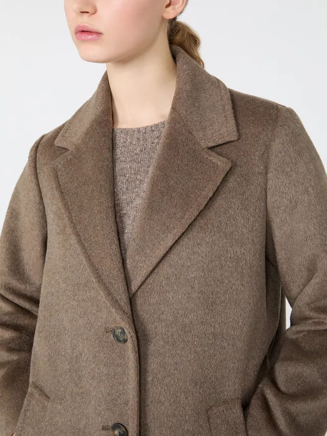 Weekend Max Mara Wool and alpaca teddy long coat, photo 5 of 5 from SENSER