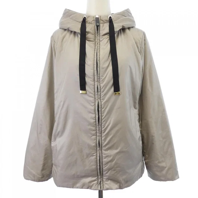 Max Mara Cameluxe Greenh the Cube Jacket from The Reluxe