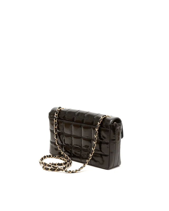 Chanel Medium Patent Chocolate Bar Bag in Brown Patent leather from A Retro Tale, photo 3 of 10