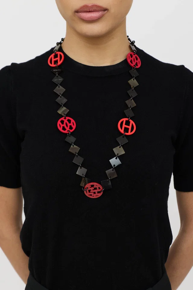 Hermès Hava Station Pendant Horn Necklace from VSP Consignment