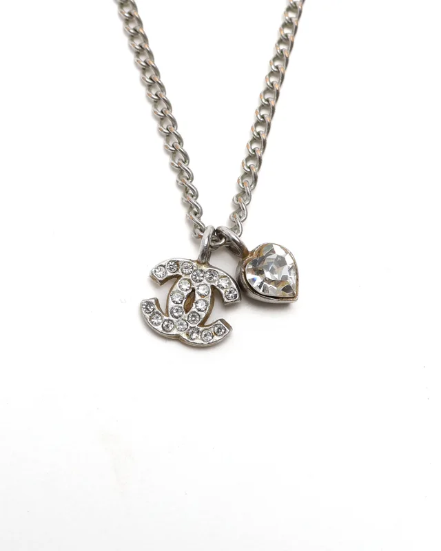 Chanel Coco Mark Heart Rhinestone Necklace from A Retro Tale, photo 3 of 5