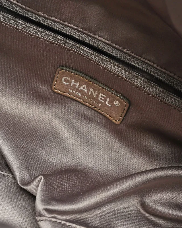 Chanel Paris-Biarritz Hobo Bag in Canvas from A Retro Tale, photo 11 of 13
