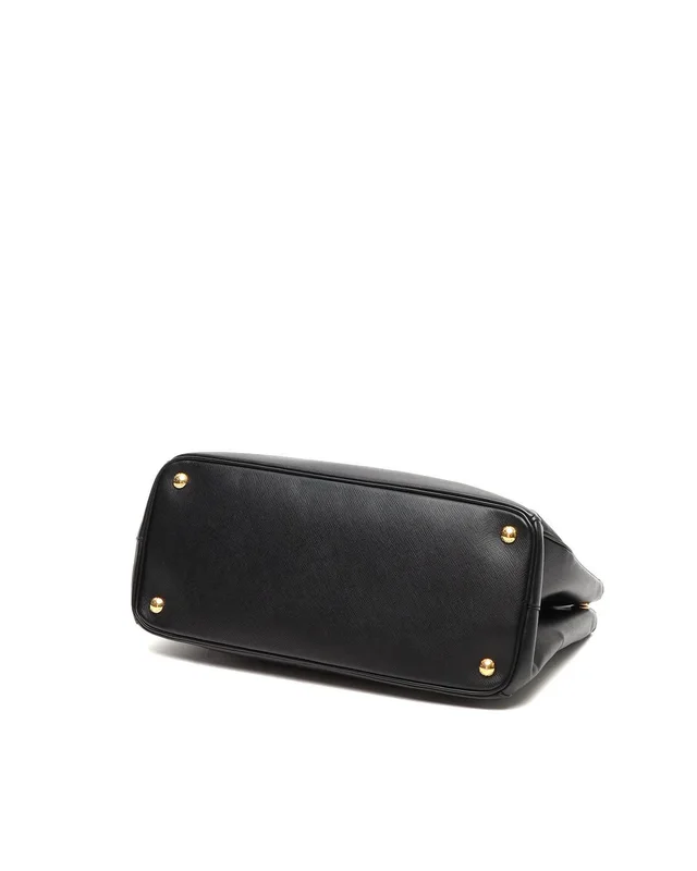 Prada Medium Saffiano Lux Galleria Bag in Saffiano leather from A Retro Tale, photo 4 of 8