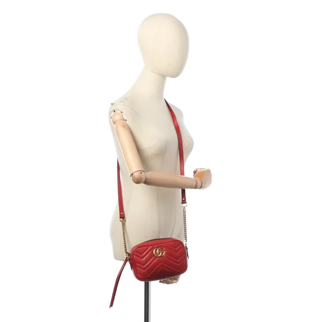 Gucci GG Marmont Camera Bag Umhängetasche Rot in Rot from Buddy And Selly, photo 2 of 10