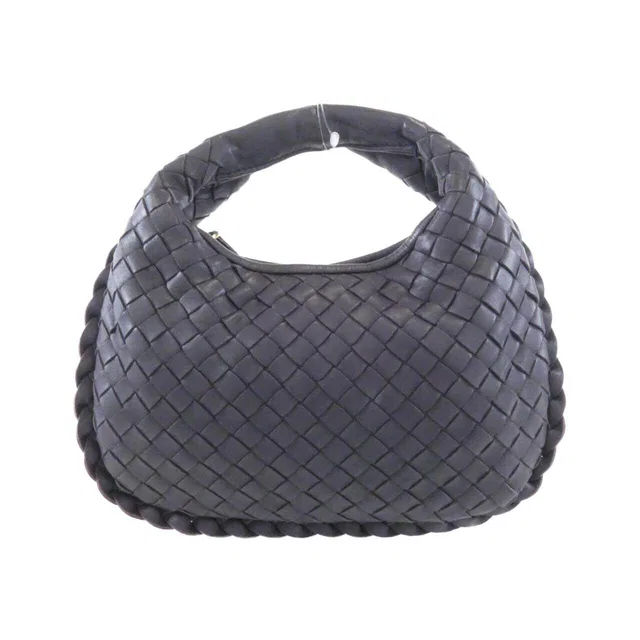 Bottega Veneta Leather Shoulder Bag in Leather from LuxUness