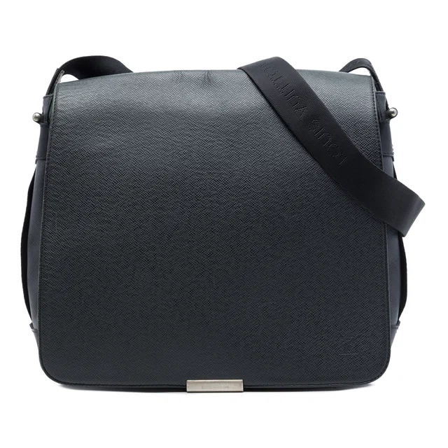 Black Louis Vuitton Taiga Viktor Crossbody Bag in Black Leather from Designer Revival
