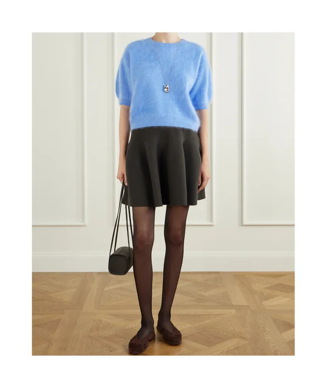 Lisa Yang The Juniper Jumper, photo 2 of 4 from SENSER
