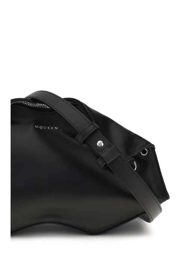 Alexander McQueen Manta Clutch — Black Calf Leather in Black Calfskin from HEWI