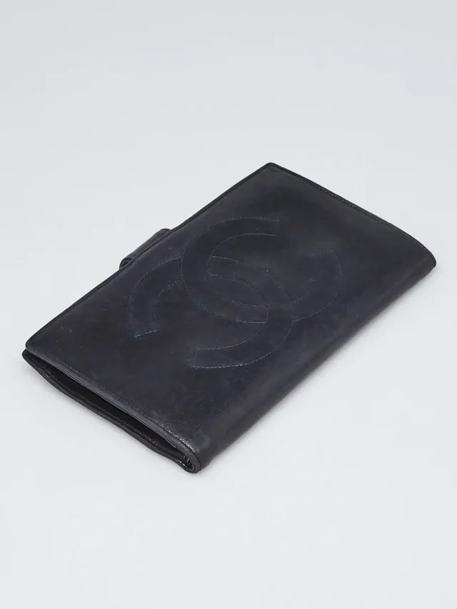 Chanel Black Lambskin Leather CC French Purse Wallet in Black Lambskin from Yoogis, photo 3 of 6
