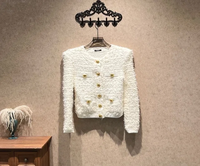 Balmain off-white woven jacket with gold buttons / size 36 / 99% new / 42505 in White Woven leather from Luxury Promise