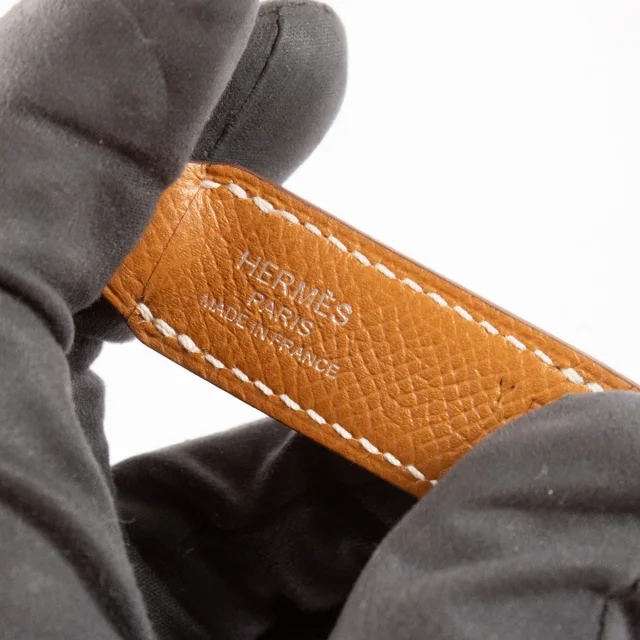 Hermès Epsom Attaché Soie Strap Extenders in Gold Epsom leather from Labellov, photo 4 of 4