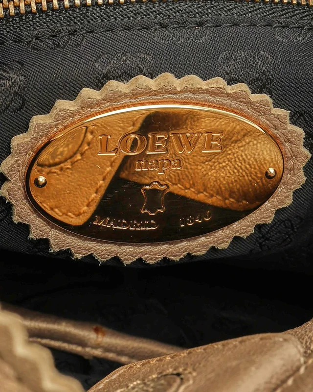 Loewe Anagram Hobo Bag in Nappa leather from A Retro Tale, photo 7 of 9