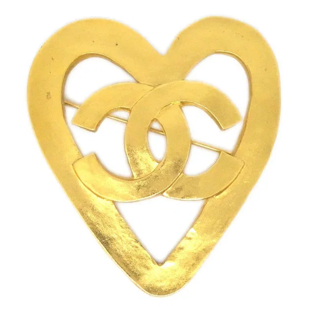 Chanel 1995 Heart Brooch from AMORE Vintage Tokyo