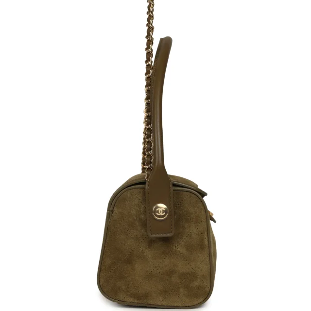Chanel Barrel Clutch Bag in Green Calfskin from Madison Avenue Couture, photo 3 of 8
