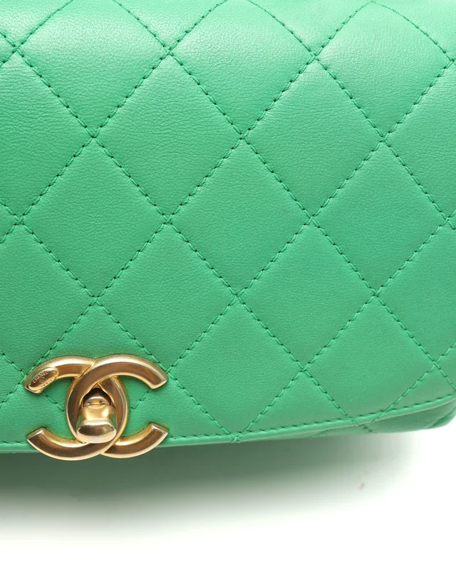 Chanel Small La Parisienne Flap Bag from A Retro Tale, photo 7 of 13