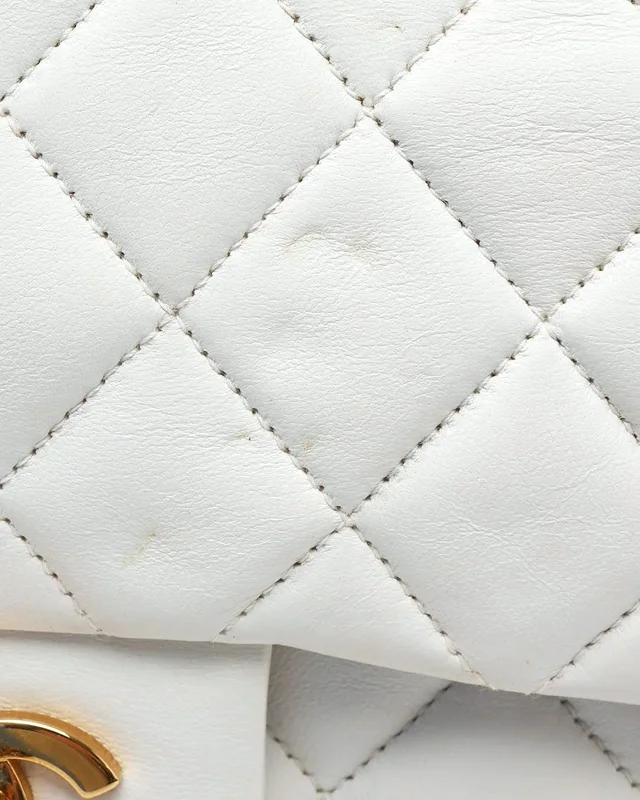 Chanel Classic Medium Double Flap Bag in Leather from A Retro Tale, photo 6 of 11