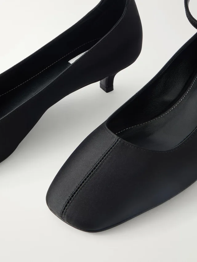 TOTEME Satin pumps in black 80% Leather 20% Textile fibers, photo 5 of 5 from NET-A-PORTER (Canada)